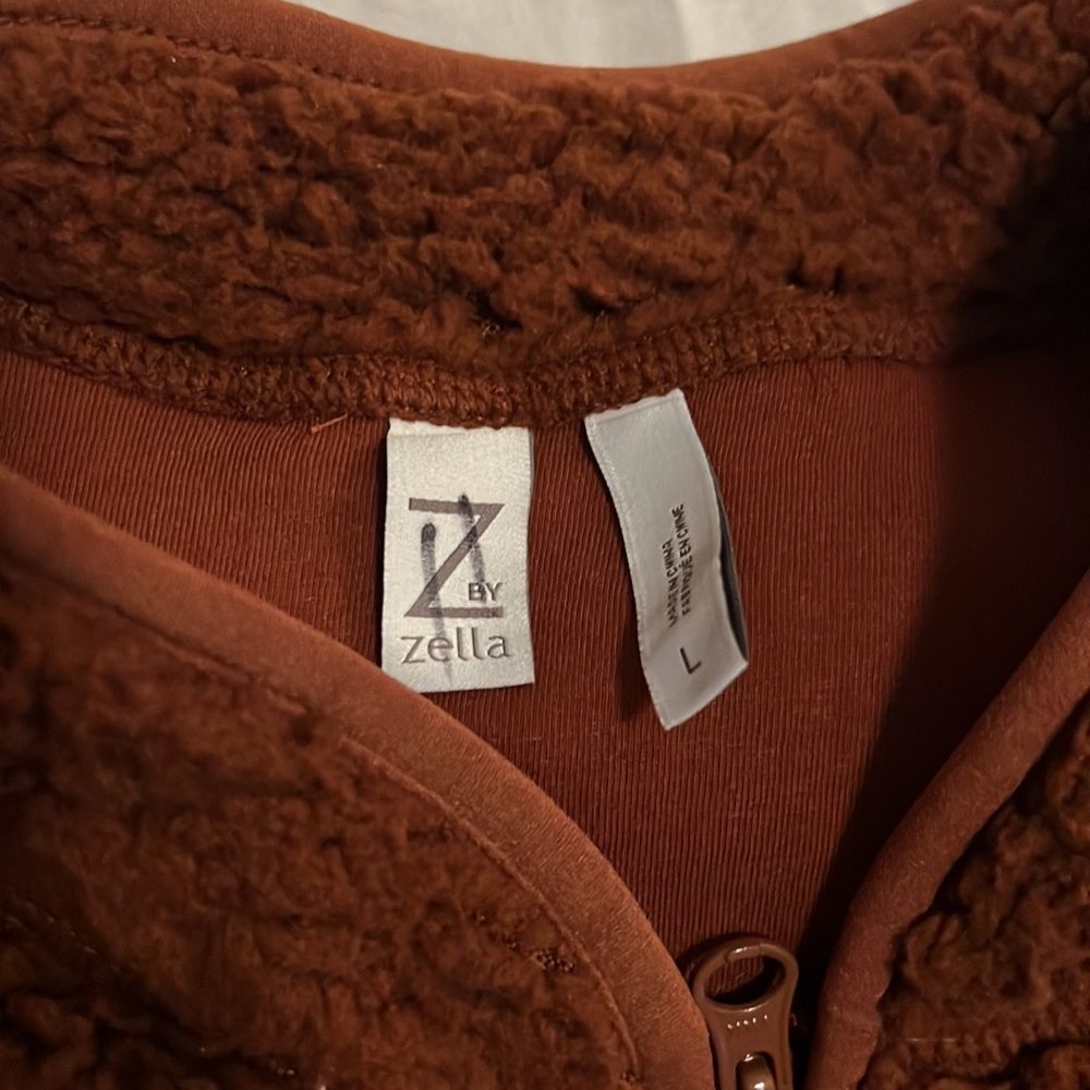 Zella Fleecy jacket - Picture 5 of 9